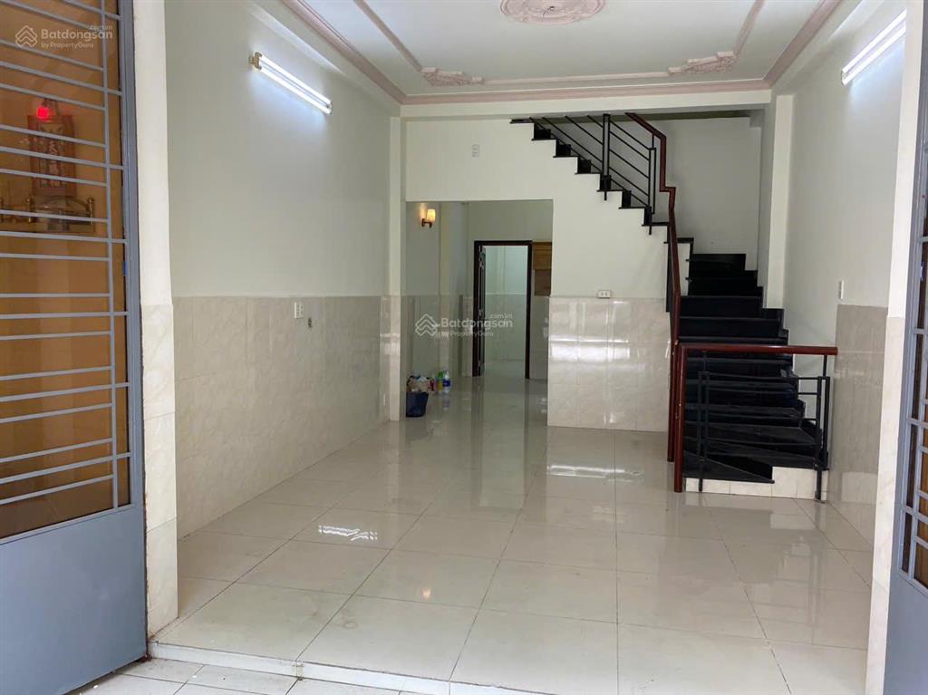 Cho thuê nhà nguyên căn hxh 4x15m, 3pn, 3wc trung tâm quận 7 chỉ 15tr/th