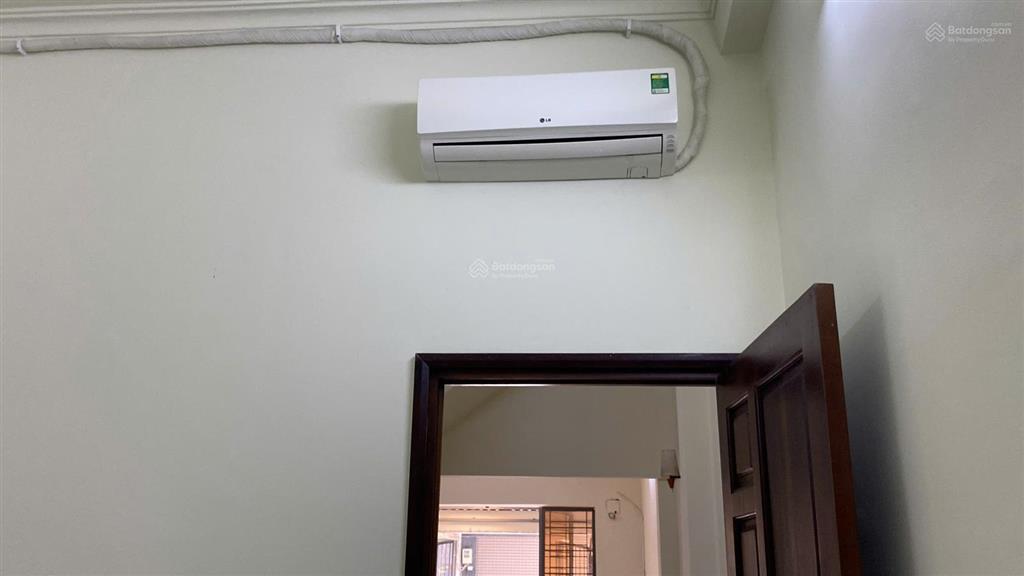 Cho thuê nhà nguyên căn hxh 4x15m, 3pn, 3wc trung tâm quận 7 chỉ 15tr/th