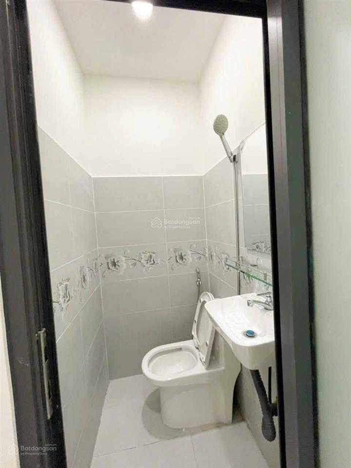 Đầu năm nhận ngay ưu đãi chốt nhà trường saphú nhuận 1tỷ970 dt 56m2 sổ hồng riêng hẻm xe hơi