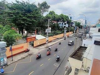 Siêu phẩm cực hiếm mặt tiền ngay lạc long quân  3 tầng  chỉ 6,1 tỷ