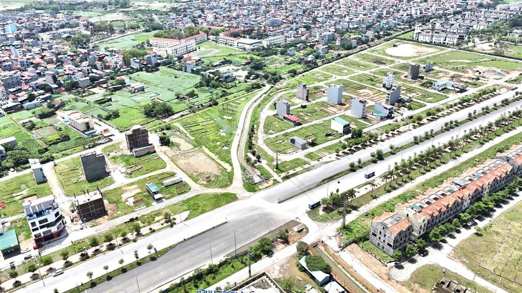 Chính chủ bán đất dv an thượng giá đầu tư