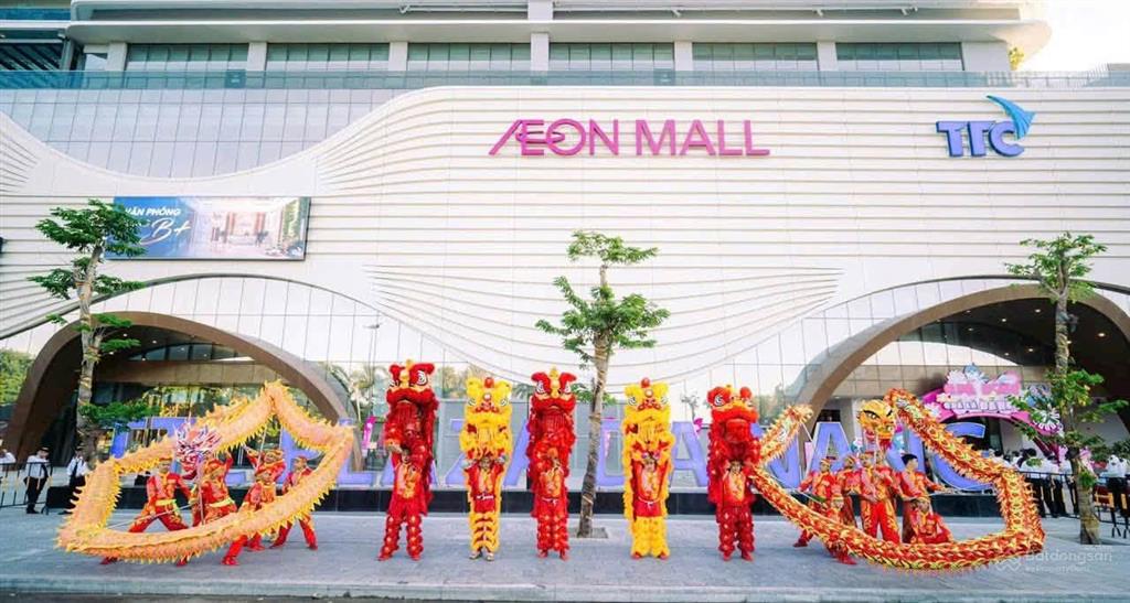 Bán gấp căn hộ aeon trong 24h giá chỉ 2,4 tỷ 0979 941 ***