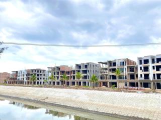 Cần bán căn mặt mương flc tropical hạ long giá chỉ 25tr/m2