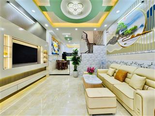 Bán nhanh căn nhà siêu vip đường nguyễn kiệm, phú nhuận/ dt 50,8m2/ giá chỉ 3 tỷ 390tr/ shr