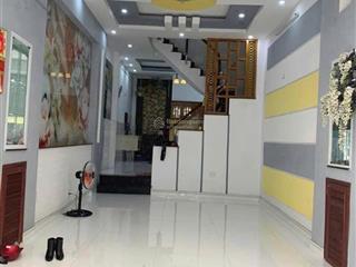 Bán nhà gấp sang mỹ cùng con, đường lý thường kiệt, gò vấp/ 56m2/ giá 3 tỷ 290tr/ sổ sẵn/ hdt 12tr