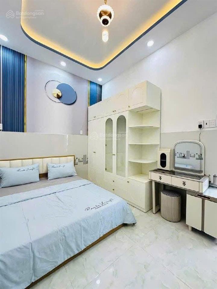 Bán nhà sẵn dòng tiền 15tr/ tháng đường lê quang định, gò vấp, dt 58m2, shr chính chủ, hẻm oto