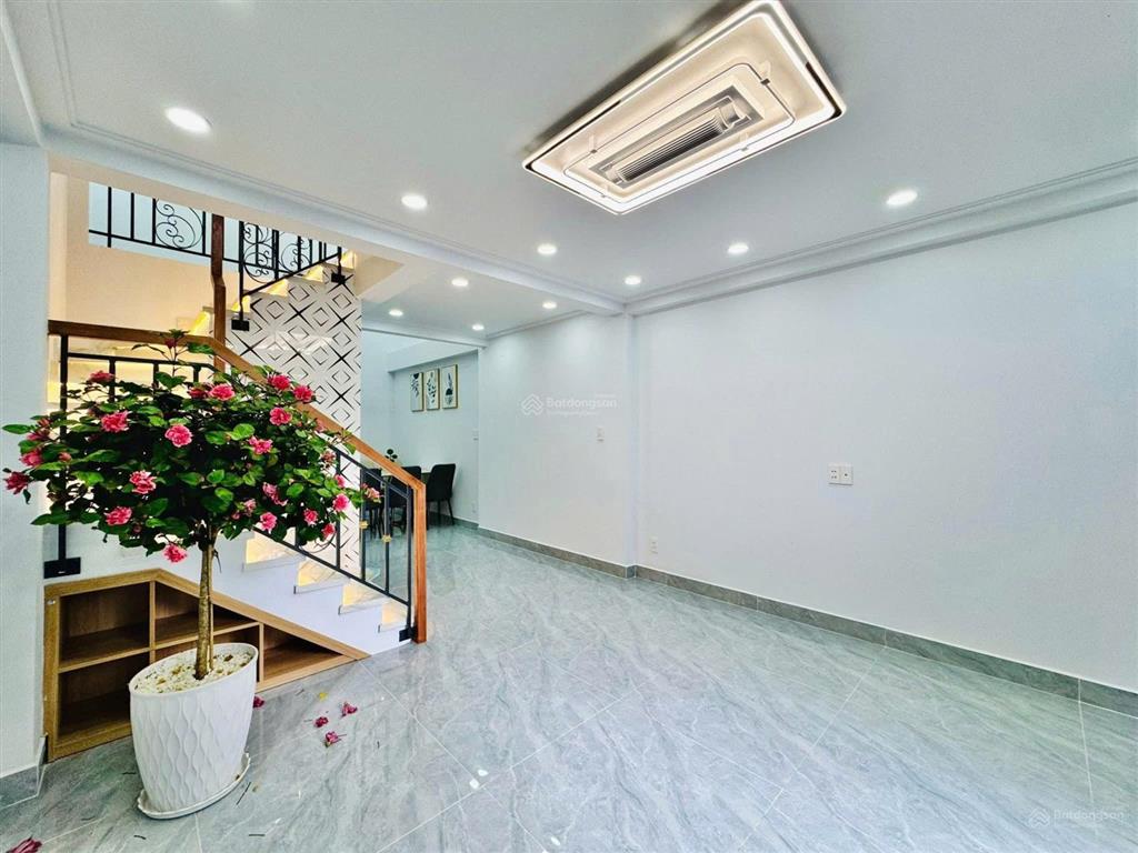 Nhà đẹp hẻm xe hơi đường dương quảng hàm, gò vấp/ dt 54m2 shr chính chủ