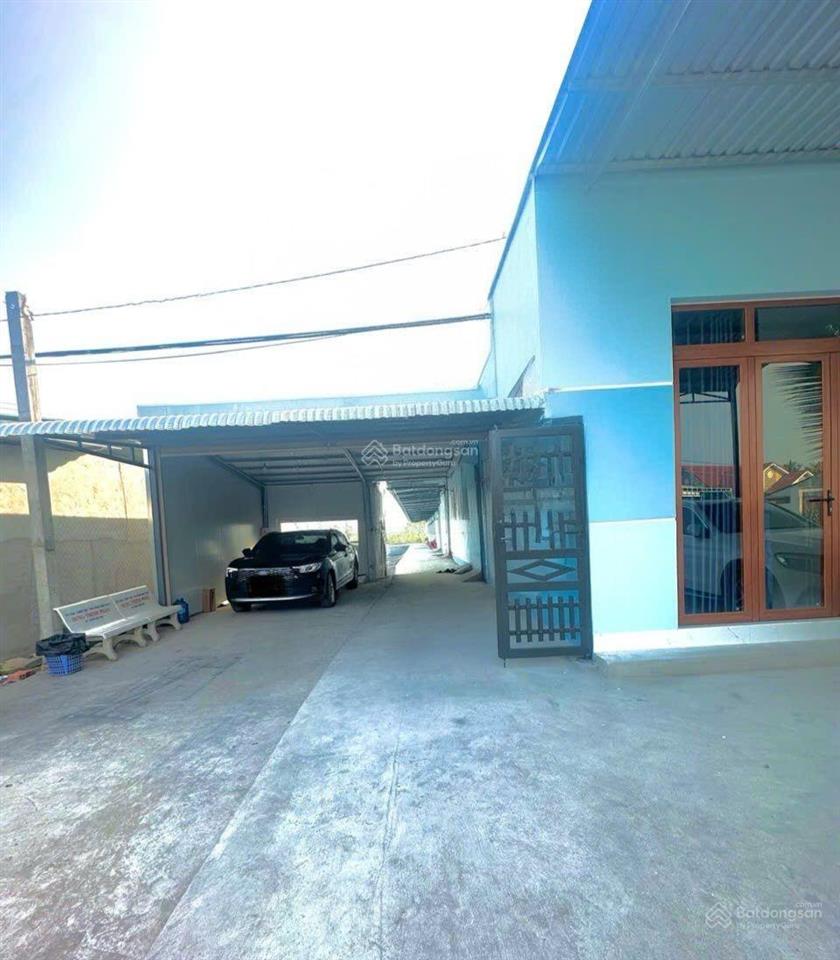 Bđs giá trị  vị trí đẹp kèm dãy phòng trọ mới trung tâm khu công nghiệp