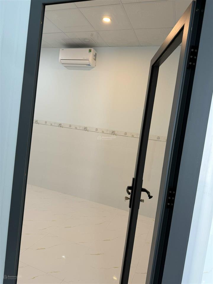 Dãy 11 phòng trọ cao cấp mặt tiền ql60 ngay khu công nghiệp