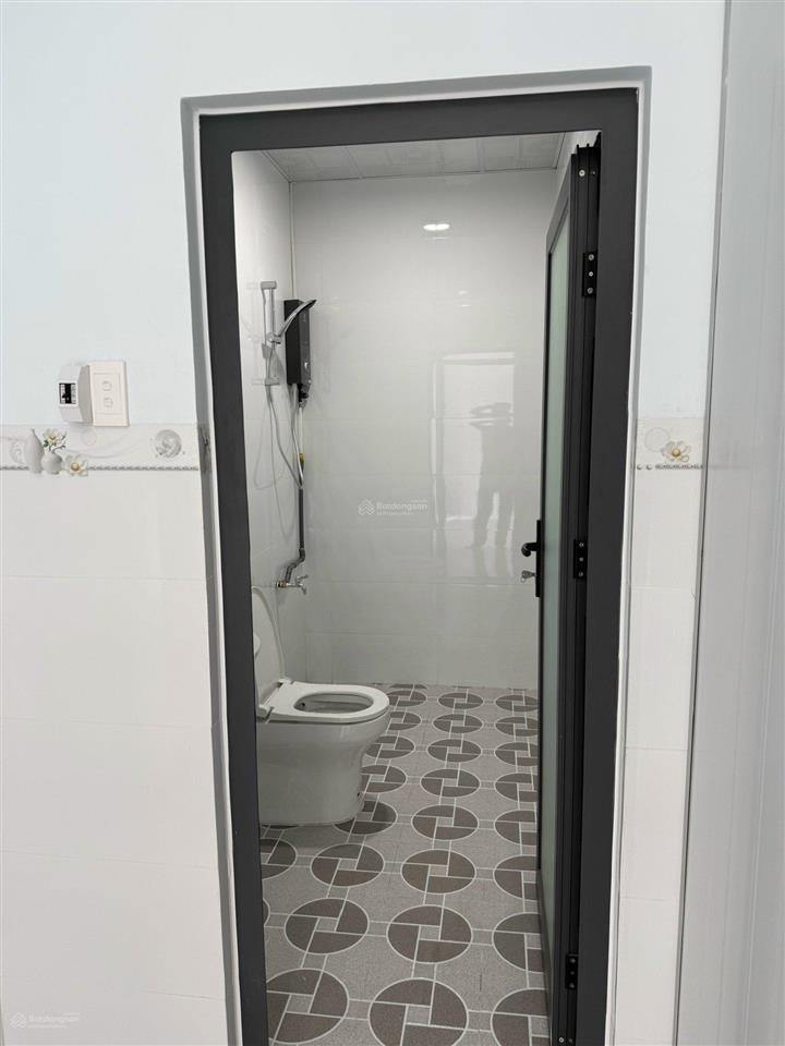 Dãy 11 phòng trọ cao cấp mặt tiền ql60 ngay khu công nghiệp