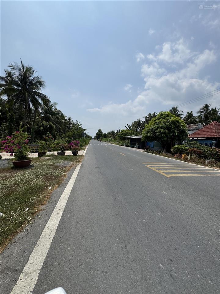 Đất đẹp tiện kinh doanh làm kho xưởng ở xã thành thới tỉnh vĩnh long
khu chuyên về dừa