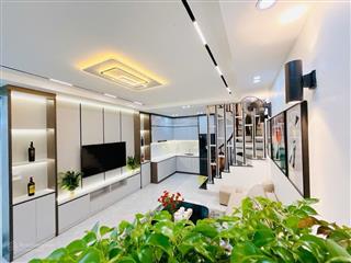 Bán nhà phố tam khương  10 ra ô tô + hồ điều hòa  rộng gần 60m  nhà đẹp hiện đại  nội thất xịn