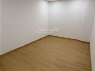 Hxh  4 tầng  thông âu cơ  luỹ bán bích  ngang lớn 5m  nở hậu  2 mặt tiền thoáng