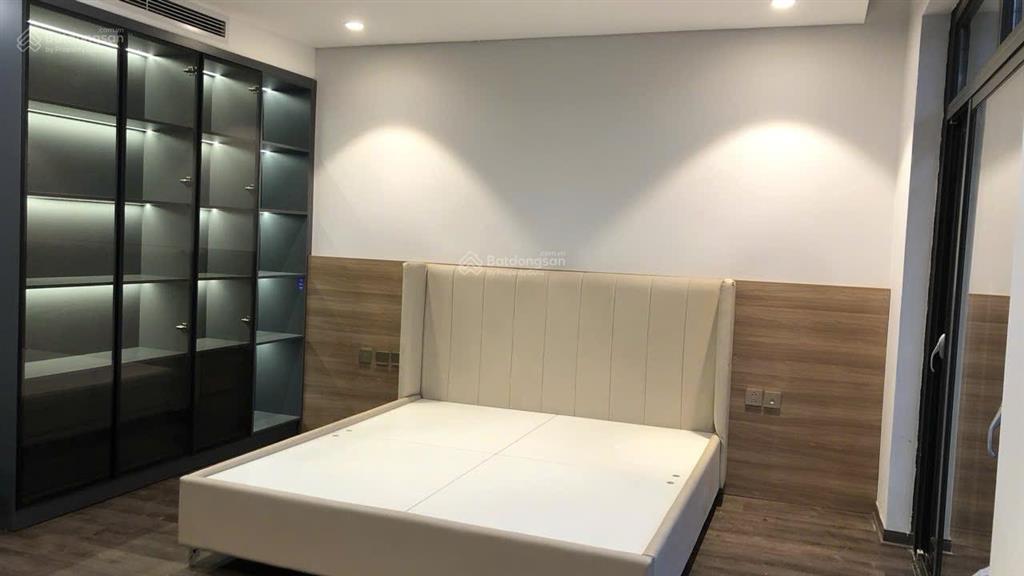 Chính chủ cho thuê liền kề có thang máy thiết kế hiện đại nội thất 5 sao ở khu đô thị starlake