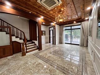 Cho thuê liền kề 132m2  giá 40 triệu/tháng ở khu đô thị starlake  tây hồ tây