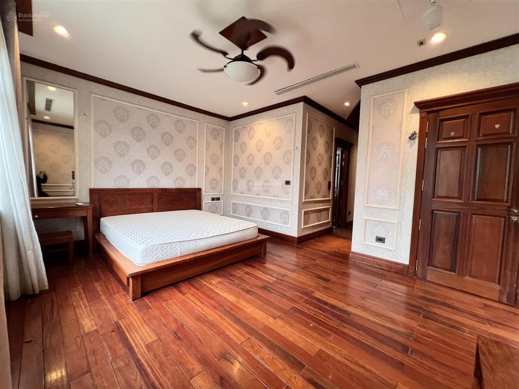 Chính chủ cho thuê biệt thự song lập ở khu h7 starlake  tây hồ tây  giá 55 tr/th