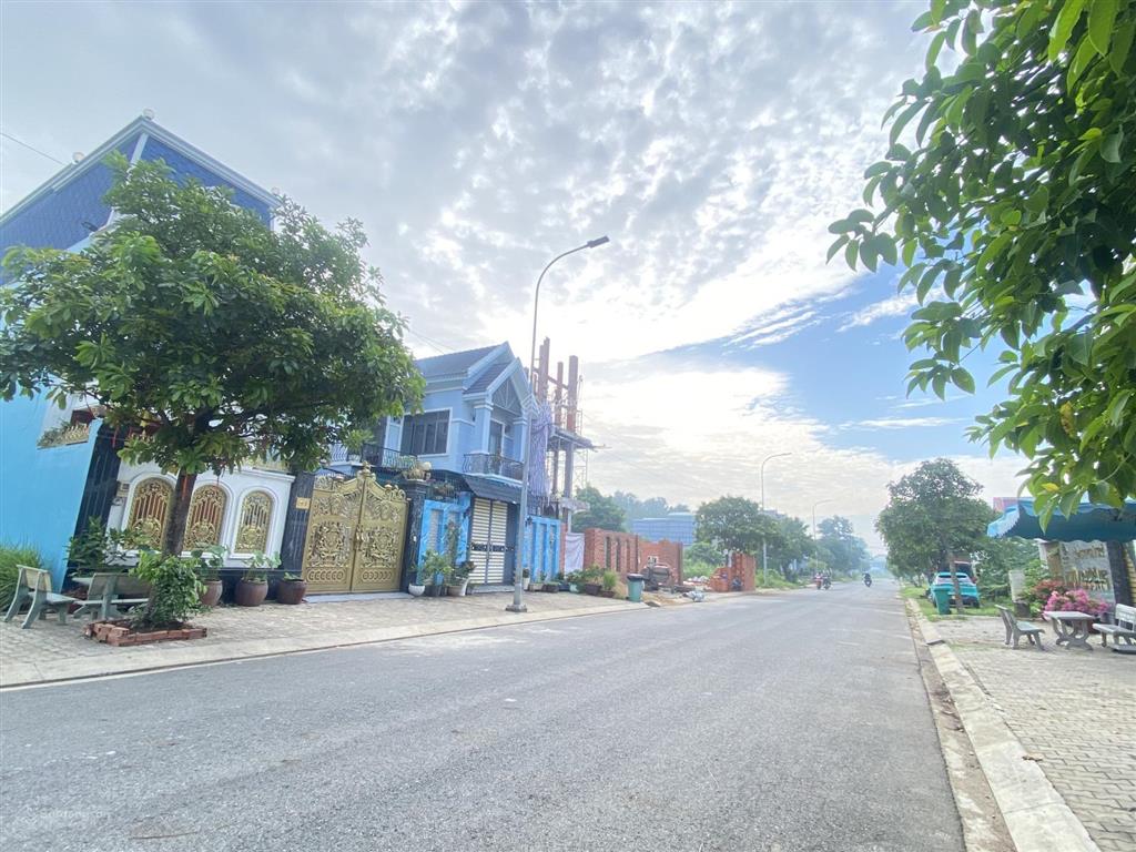 Bán đất 8m x 20,5m (164m2) đối diện bv chợ rẫy 2, sổ hồng riêng, thích hợp đầu tư kinh doanh.