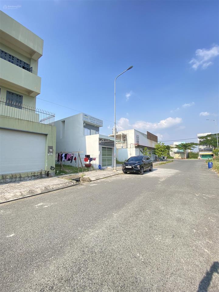 Bán gấp đất 5m x 26m (130m2) kdc tân đô, sổ hồng riêng, vị trí đẹp, gần trục đường lớn.