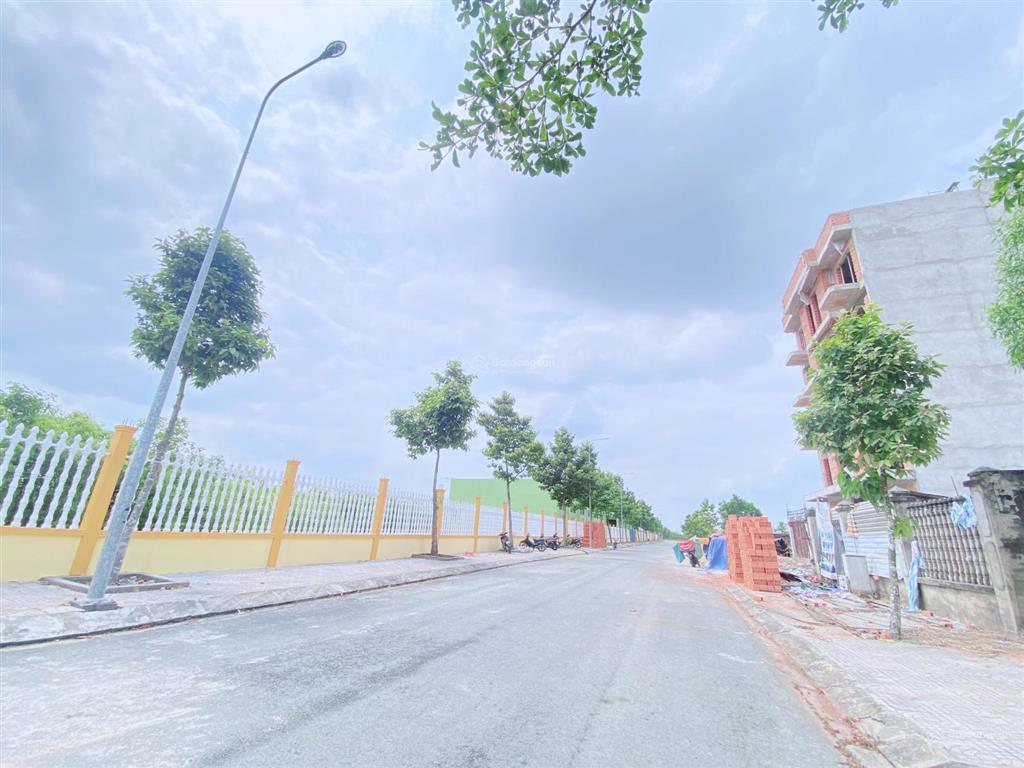 Chính chủ bán đất 6m x 27m (162m2) kdc tân đô, view hồ sinh thái 15ha, hướng đông, giá 3 tỷ