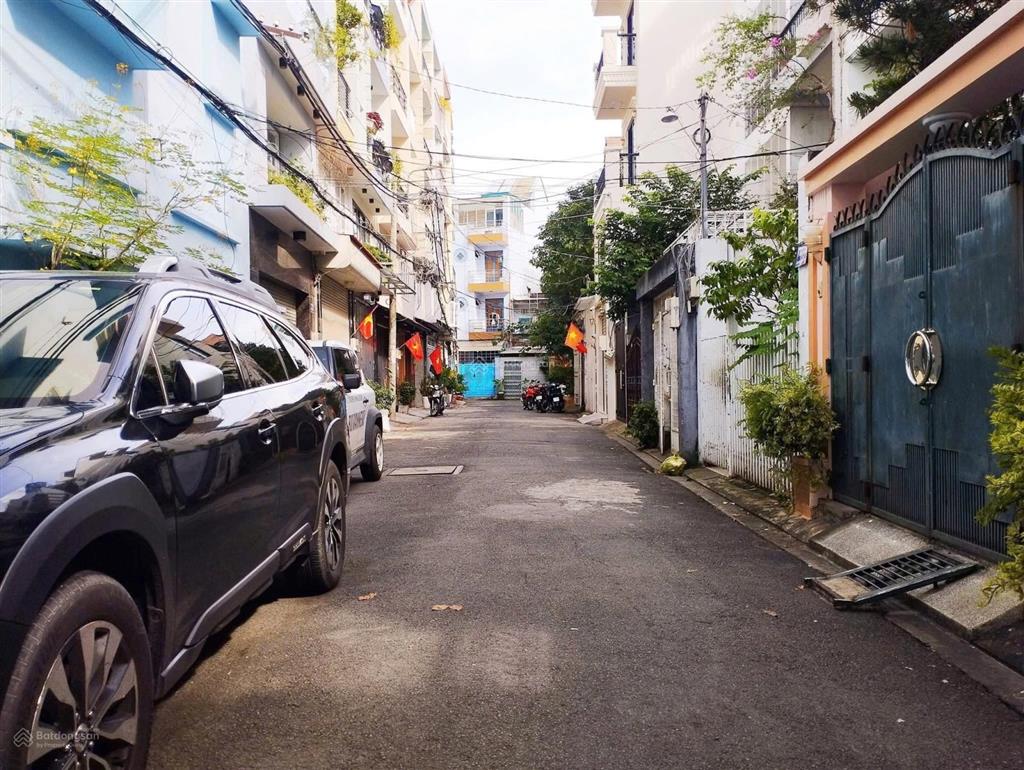 Bán nhà riêng đẹp tại đoàn thị điểm, 61,8m2, nhiều tiện ích q. phú nhuận, hcm