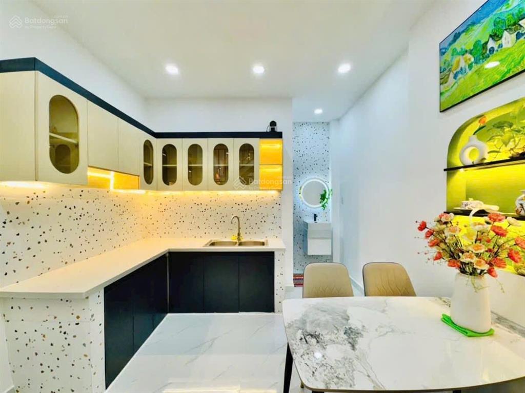 Bán nhà riêng đẹp tại đường nhiêu tứ, phường 7, bình thạnh, tp.hcm, 10 tỷ, 70.8m2