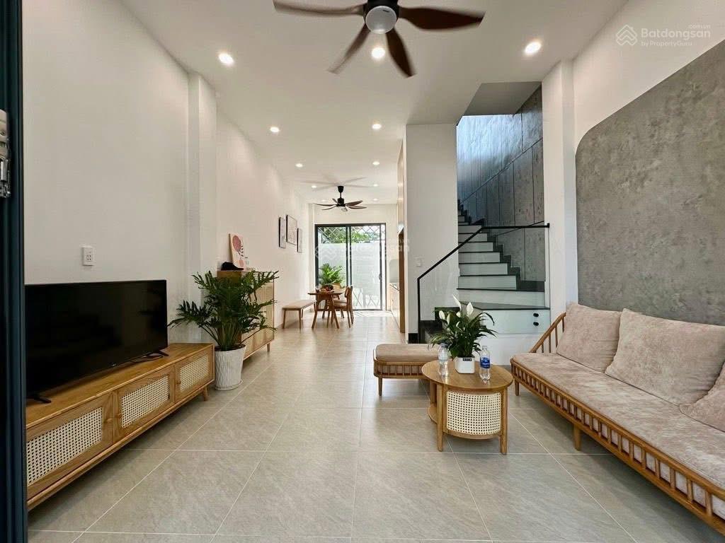 Bán nr 3pn, 3wc, 57m2 tại điện biên phủ, 8,9 tỷ vnd