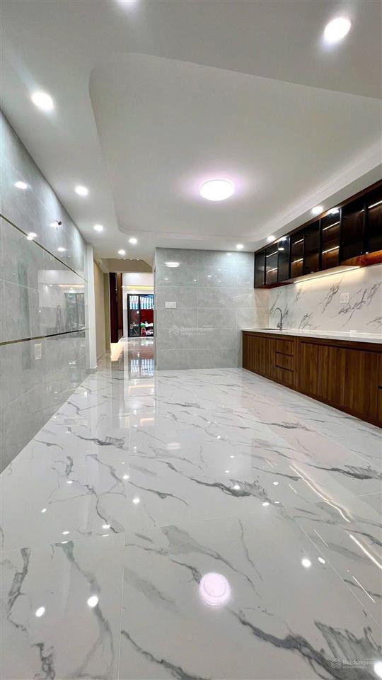 Bán nr 2pn, 2wc tại phường 12, quận 11, tp.hcm, giá 8,9 tỷ, 40m2, view đẹp!