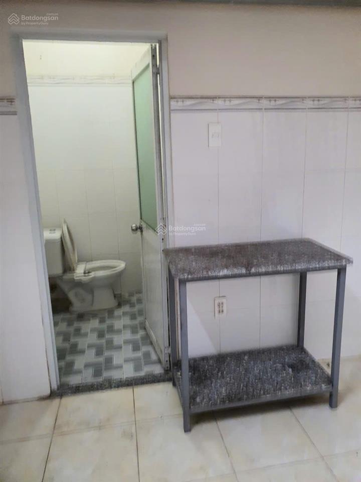 Phòng trọ 16m2 máy lạnh inverter, wc riêng, ra vào vân tay, giờ tự do, kv an ninh