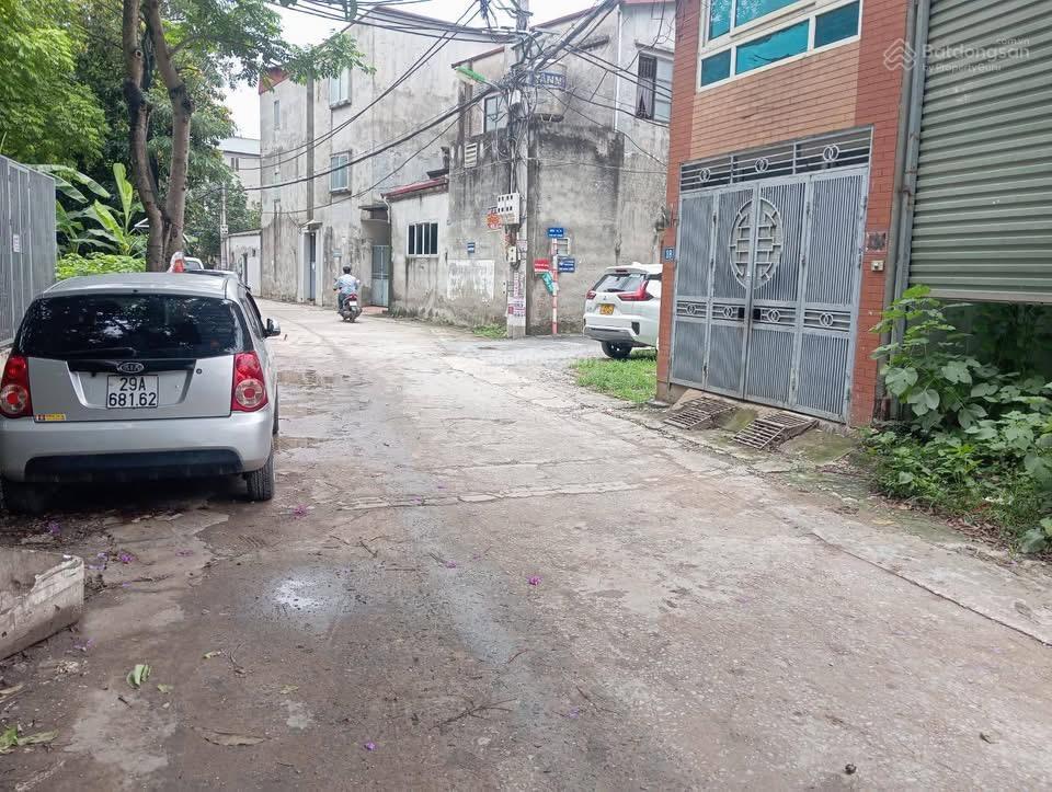 Bán đất tân phong 38m, ô tô vào, ngõ nông kinh doanh.
giá  6.5 tỷ.sổ đẹp nở hậu nhẹ.