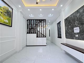 Bán nhà gần học viện tài chính, đh mỏ, văn hội 40m2, 5 tầng, 8.99 tỷ. 6 phòng
