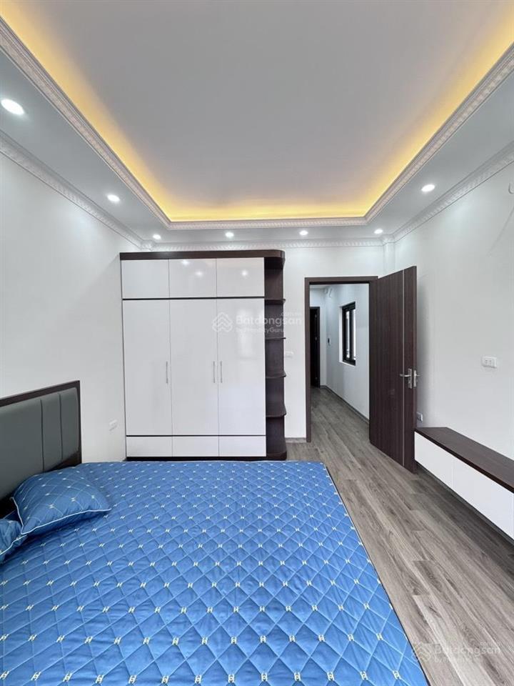Bán nhà gần học viện tài chính, đh mỏ, văn hội 40m2, 5 tầng, 8.99 tỷ. 6 phòng
