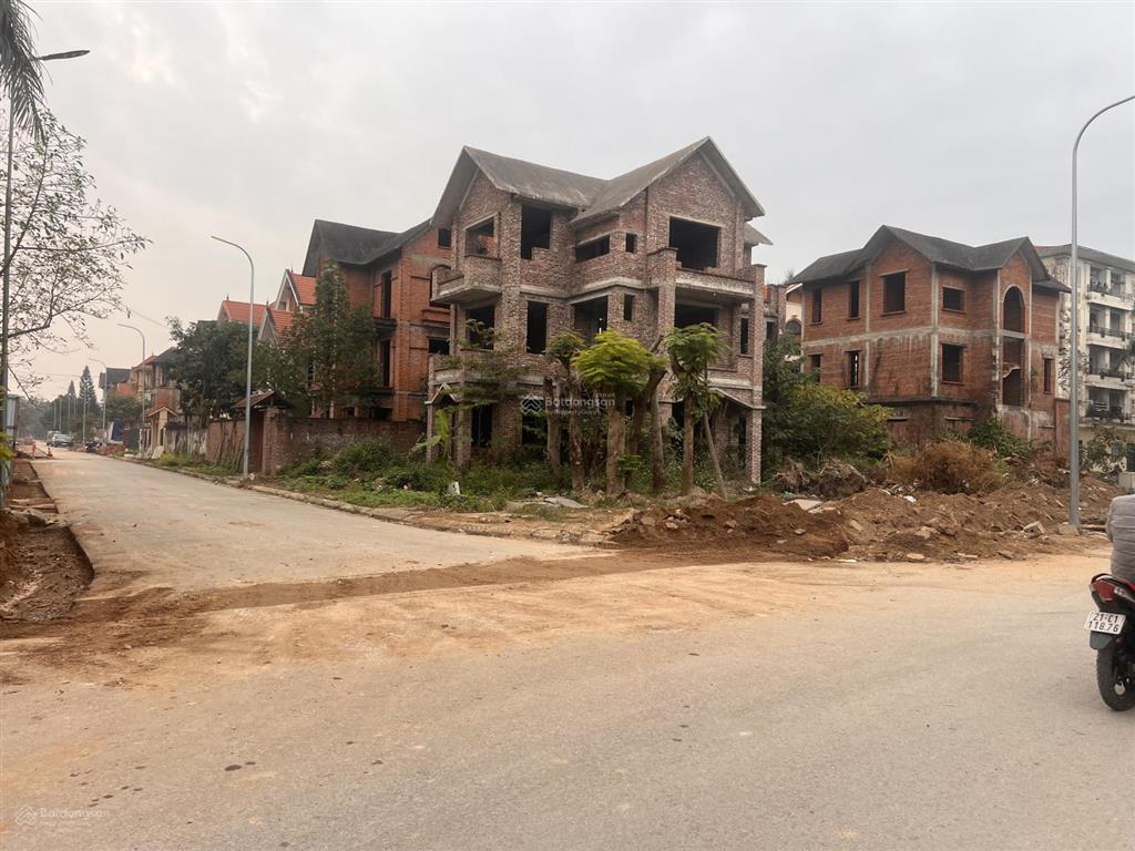 Bán biệt thự sân vườn 474m khu đô thị viglacera tiên sơn 2 tầng 1 tum giá 36 triệu/m