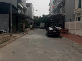 Chính chủ bán đất nền khu giãn dân làng móng diện tích 75m2 giá 4 tỷ