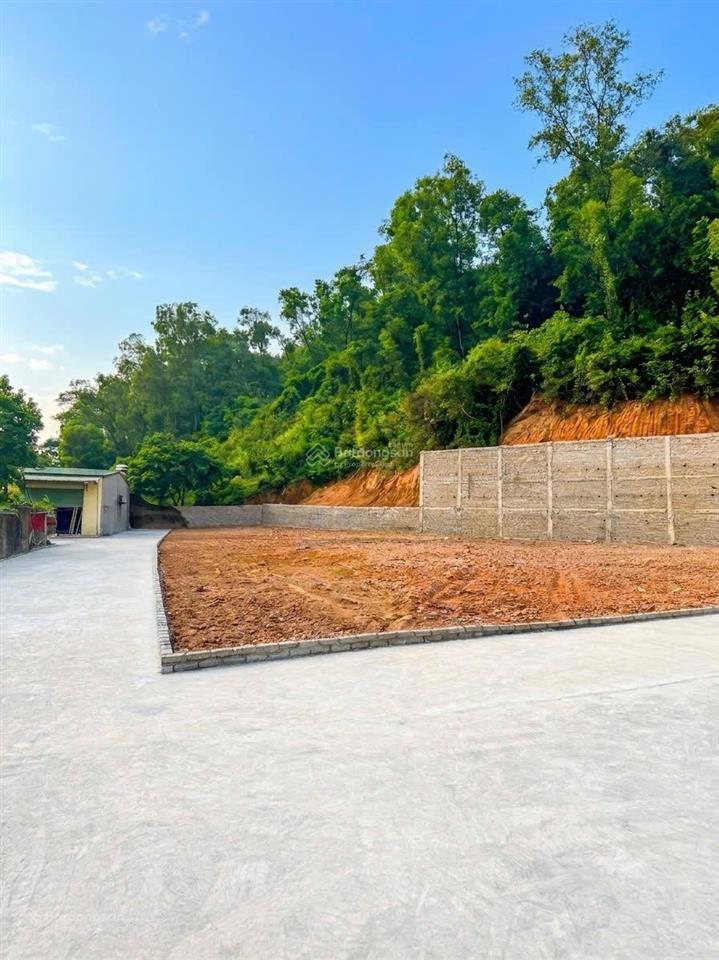 Bán 1 lô f0, ngõ ô tô, giá gốc đầu tư chỉ 1,9 tỷ/ lô. dt 72  90m2.hoàn sơn, tiên du, bắc ninh
