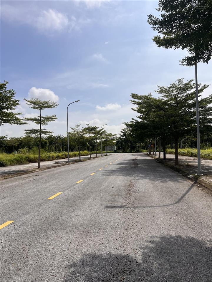 Bán đất biệt thự lô góc 413m2 kđt nam hồng, tp từ sơn đường 23m