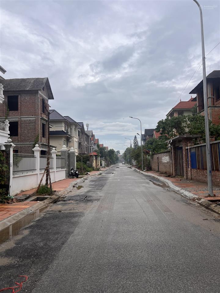 Cần tiền bán rẻ biệt thự đơn lập 319m2, giá 11,5 tỷ, vigracera tiên sơn, bắc ninh