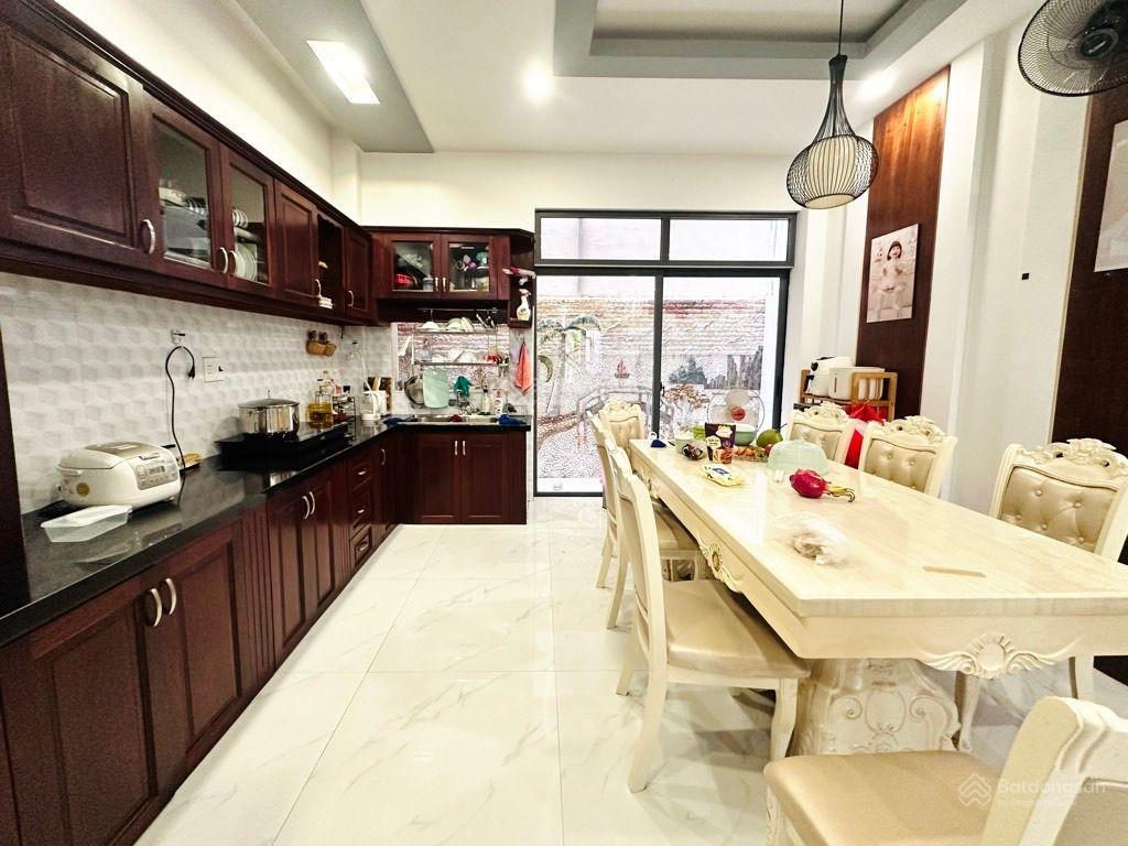 Hẻm 5m  gần cityland  73m2  3 tầng st  trung tâm hành chính  nt đẹp  chỉ 8.1 tỷ tl
