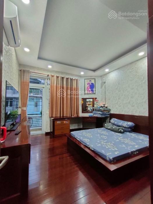 Chị vi nha sĩ bv175 bán nhà 4 tầng st, 93m2, ngang thoáng 4m, hxh thông, giá mong muốn 9.4 tỷ