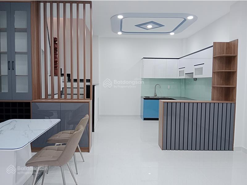 Đối diện bv 175  nhà 4 tầng btct mới xây  40m2  vị trí đẹp, an ninh  giá 6.1 tỷ