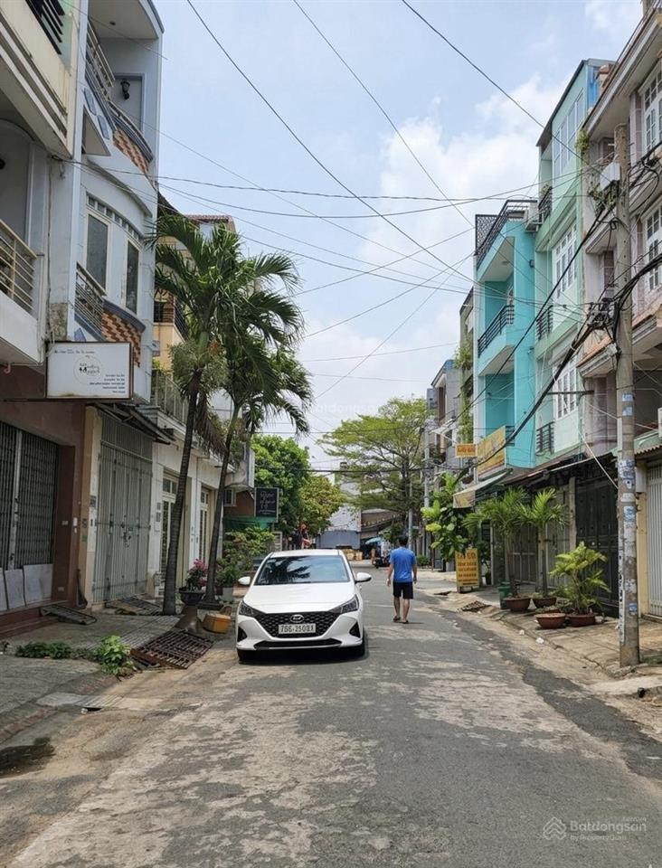 Trung tâm gò vấp, phân lô  hẻm 8m quang trung  3 tầng st  65m2 (4x17)  giá 8 tỷ 5 tl