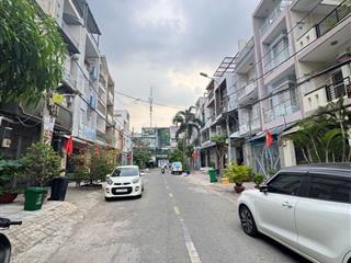 Ngay đầm sen quận 11 dt 56 mét xây 4 lầu hẻm to giá chỉ 8,95 tỷ