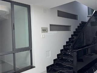 Ngay hậu giang nguyễn văn luông hẻm xe hơi diện tích 46 mét xây 4 lầu giá cực ngộp