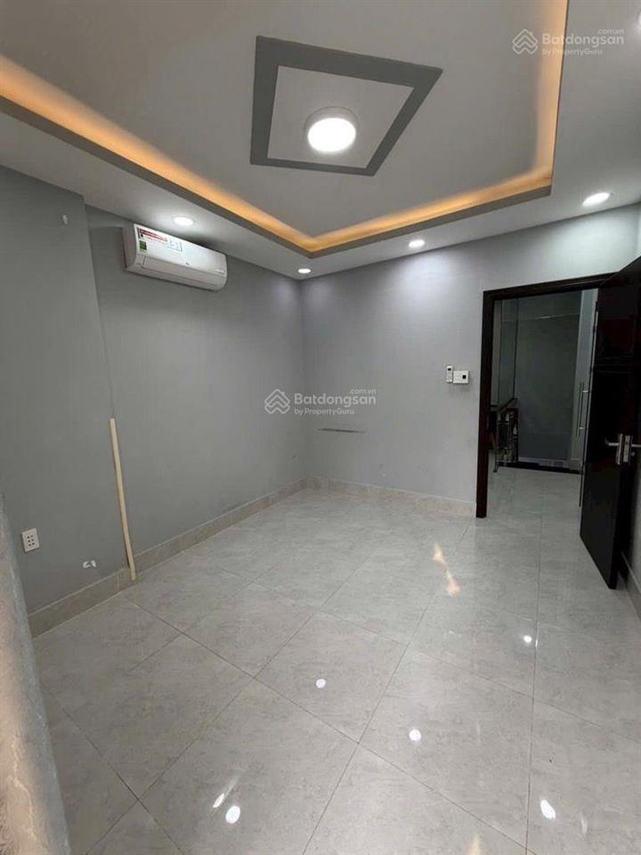 Ngay cây gõ giáp 3/2 quận 10 quận 11 liền 1 mạch. nhà mới cứng khu vực hiếm nhà bán lắm khách ơi