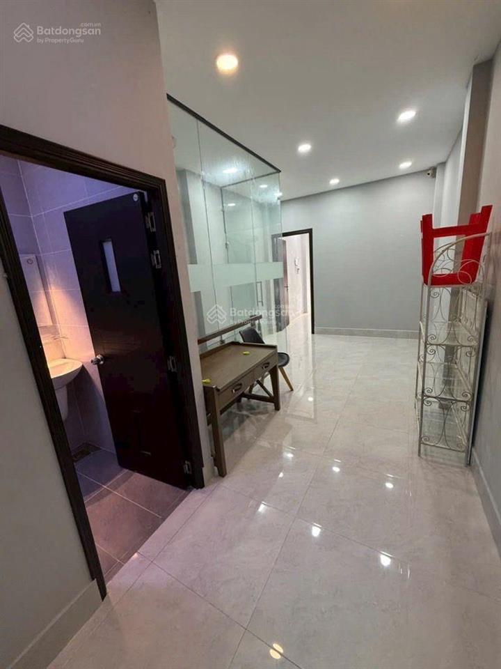 Ngay cây gõ giáp 3/2 quận 10 quận 11 liền 1 mạch. nhà mới cứng khu vực hiếm nhà bán lắm khách ơi