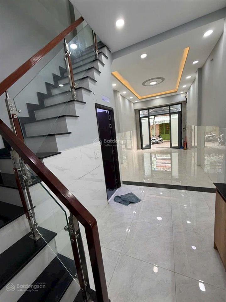 Ngay cây gõ giáp 3/2 quận 10 quận 11 liền 1 mạch. nhà mới cứng khu vực hiếm nhà bán lắm khách ơi