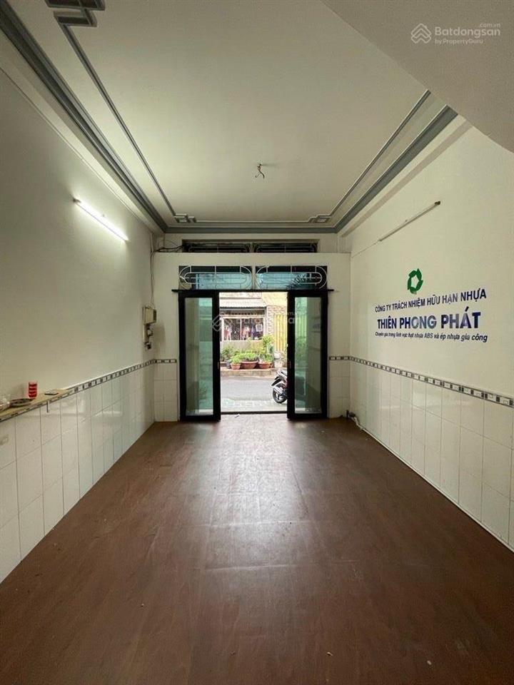 Giảm ngay 500 triệu ngay mặt tiền số 2 giáp quận 6 ngang 4x12 vuông vức về sơn lại là ở ngon