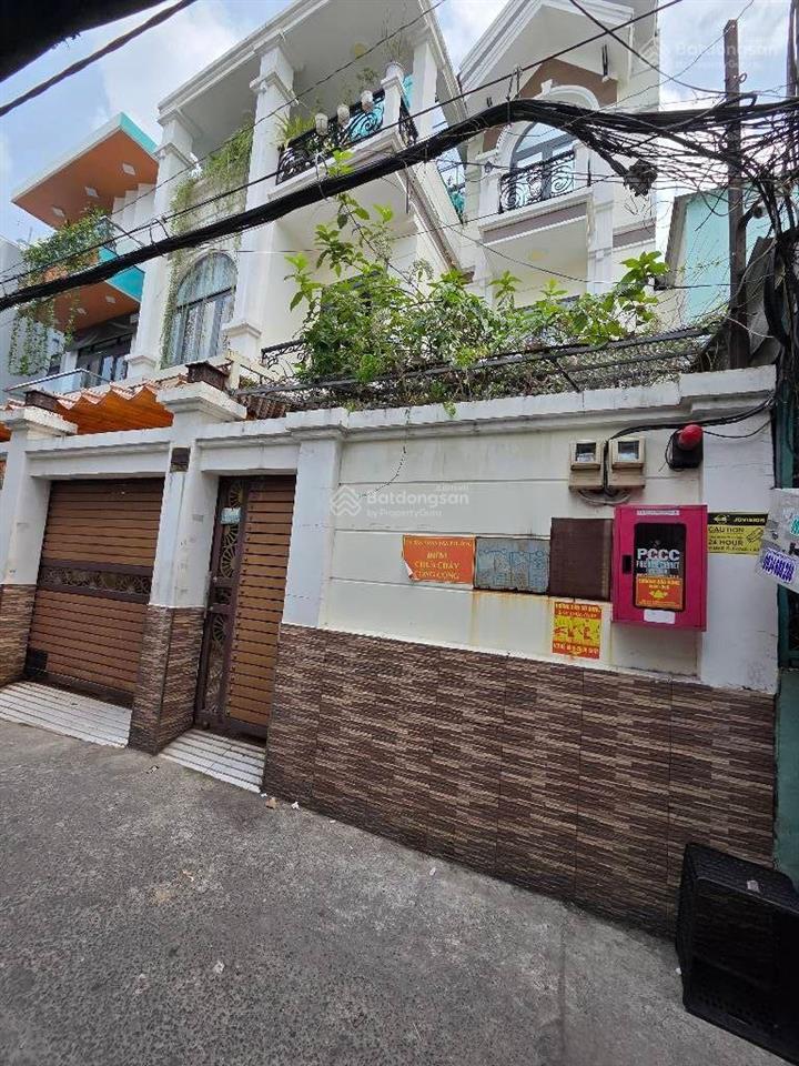 Hơn 200 mét mà giá chỉ hơn 12 tỷ hẻm sát mặt tiền khu vực hậu giang bình tiên trung tâm quận 6.