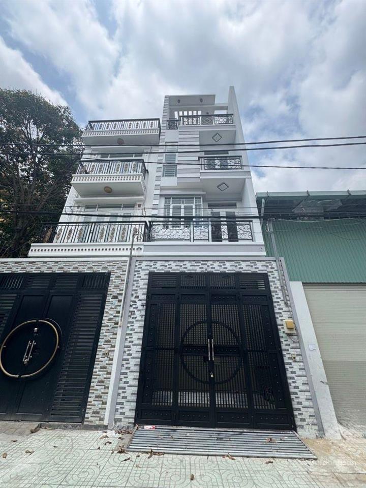 Nhà mặt tiền khu phân phô vip giáp quận 6 ngang 4x18 xây 4 lầu mới cứng chỉ 9,5 tỷ