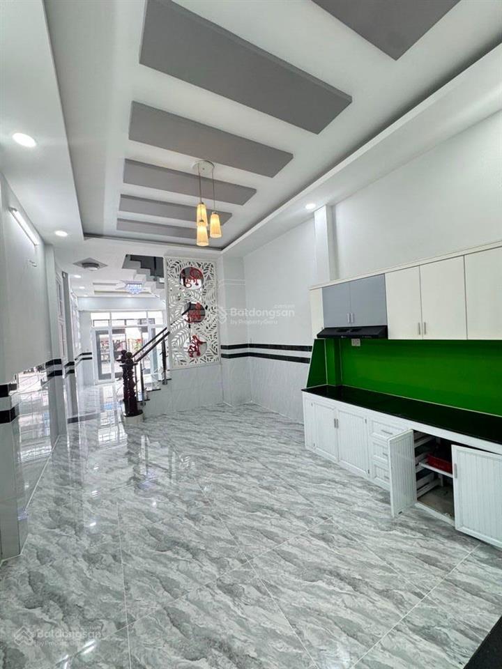 Nhà mặt tiền khu phân phô vip giáp quận 6 ngang 4x18 xây 4 lầu mới cứng chỉ 9,5 tỷ