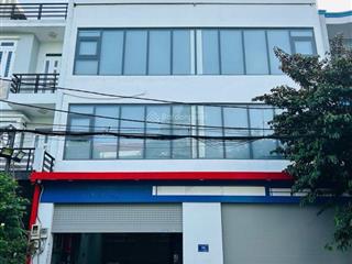 Chủ quyết tâm bán nhanh giảm thêm 500tr mặt tiền 10 mét ngang 20 mét tiện làm cty  nhà trẻ chdv